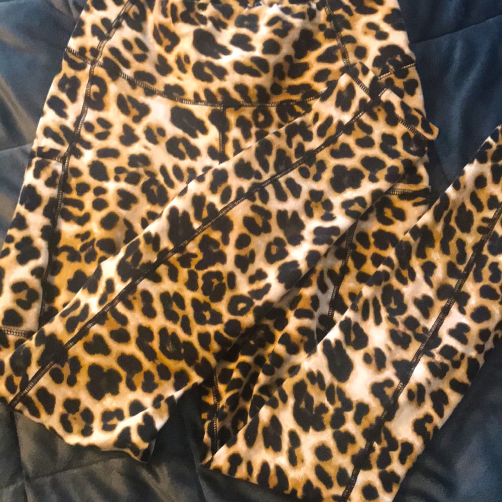New York and Company Leopard Leggings - XS